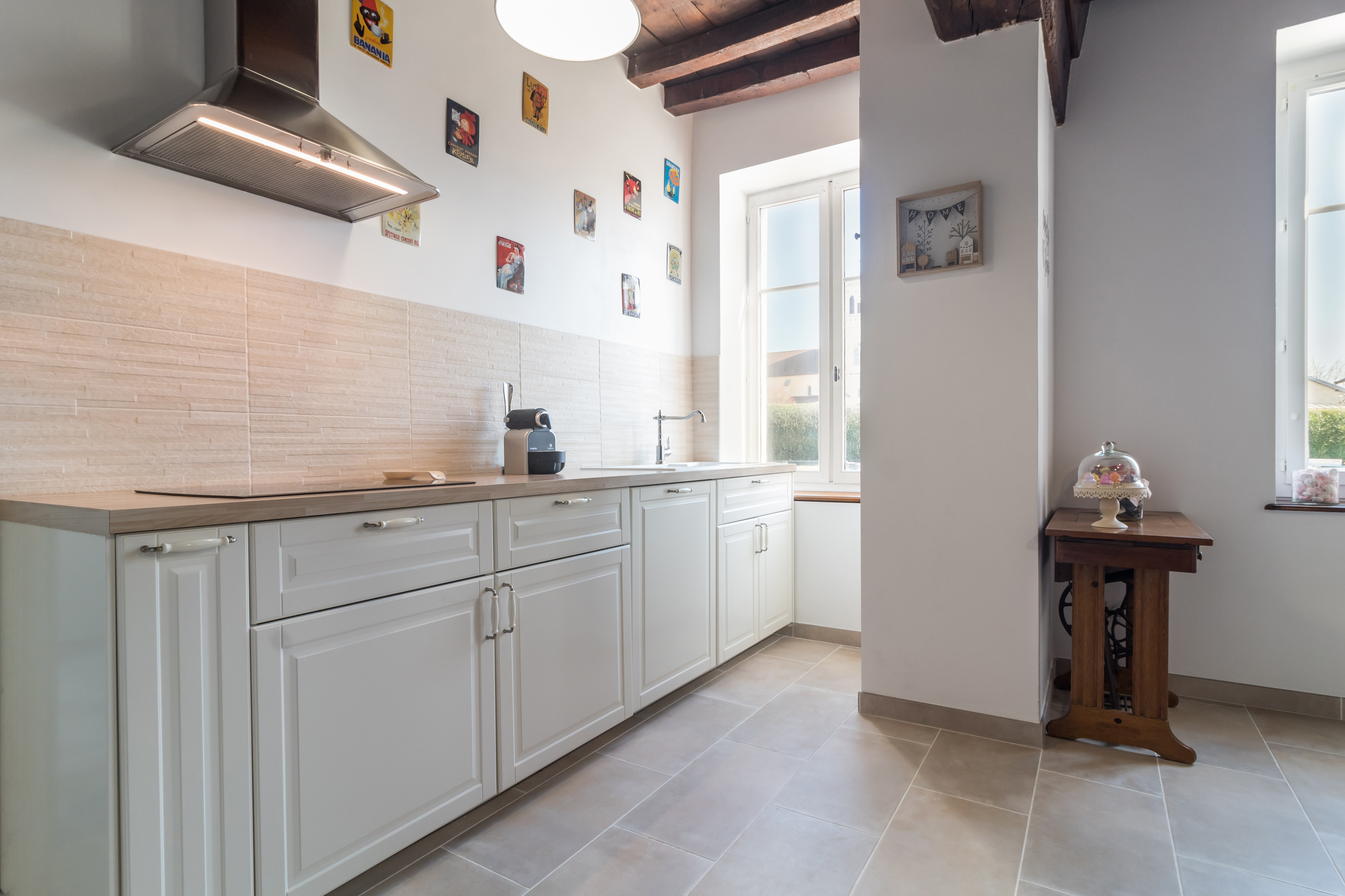 Une cuisine toute équipée